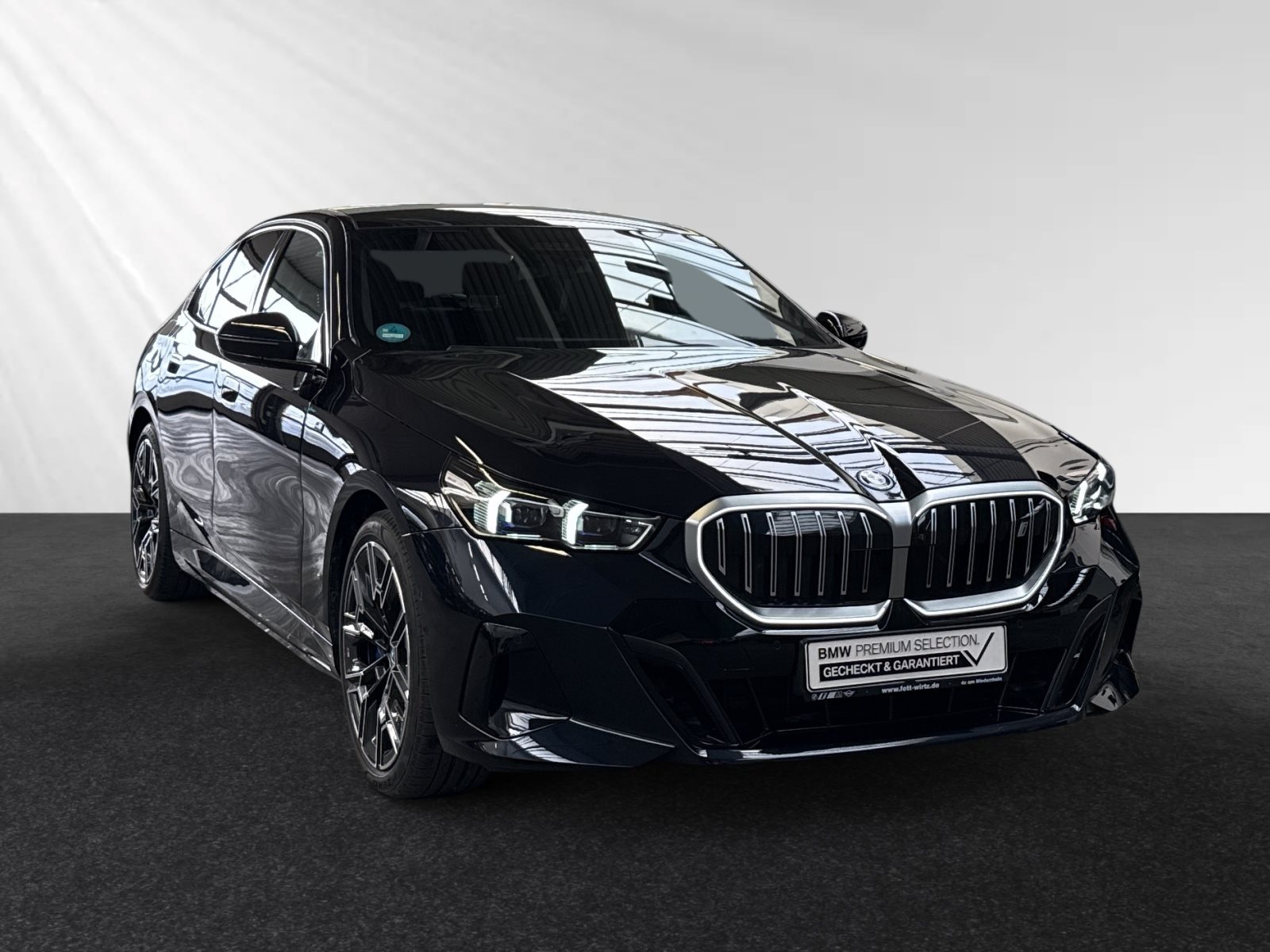 BMW i5 eDrive40