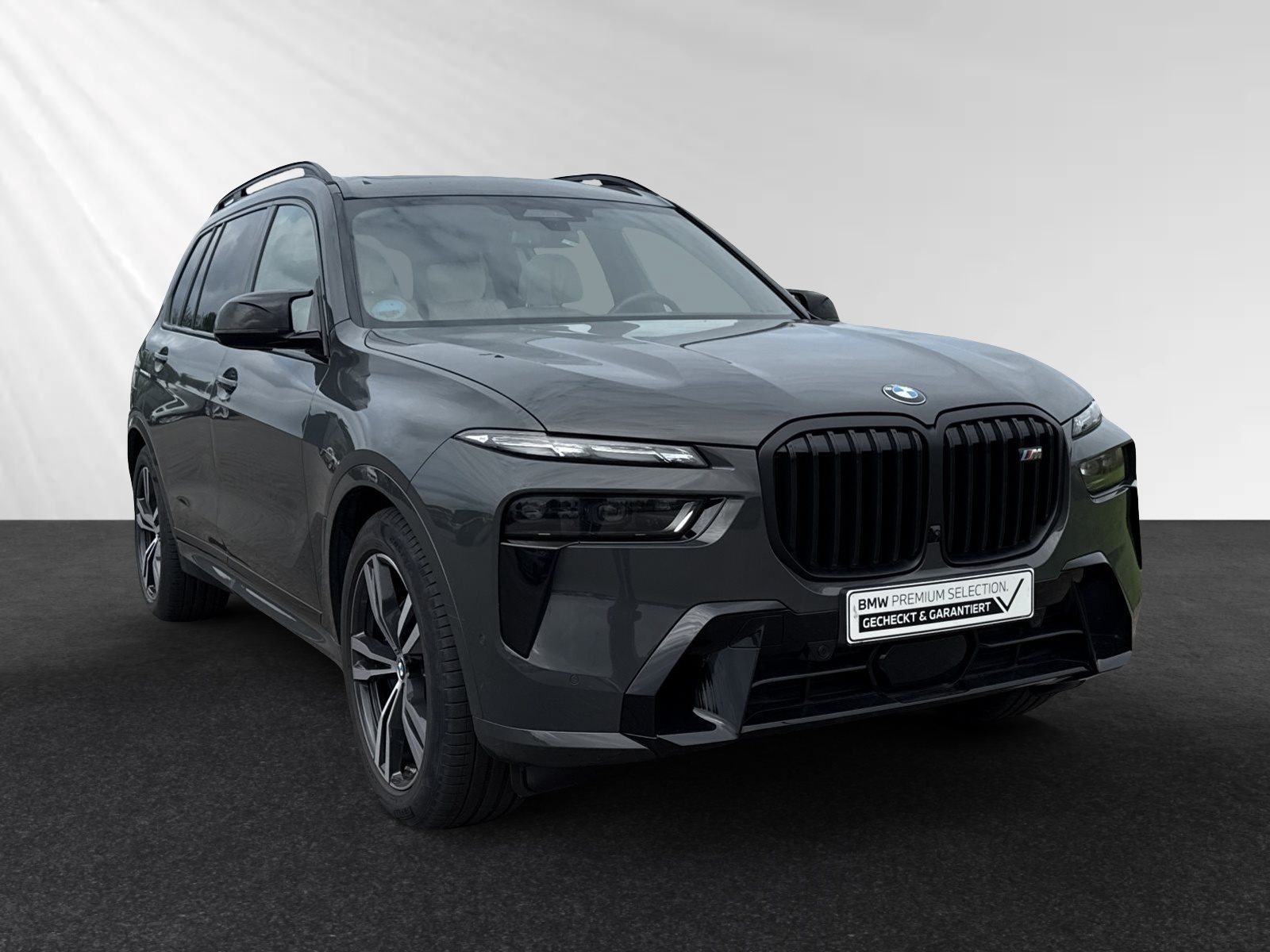 BMW X7 M60i