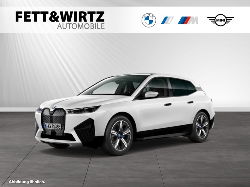 BMW iX xDrive50